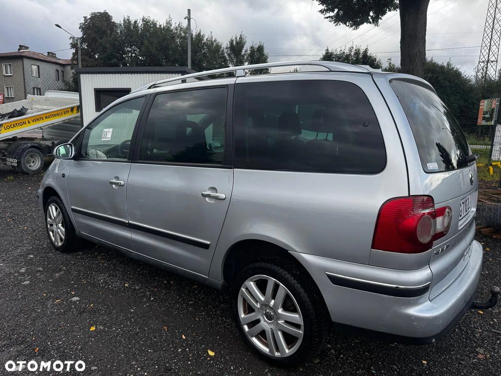 Volkswagen Sharan 2.0 TDI Comfortline - 4