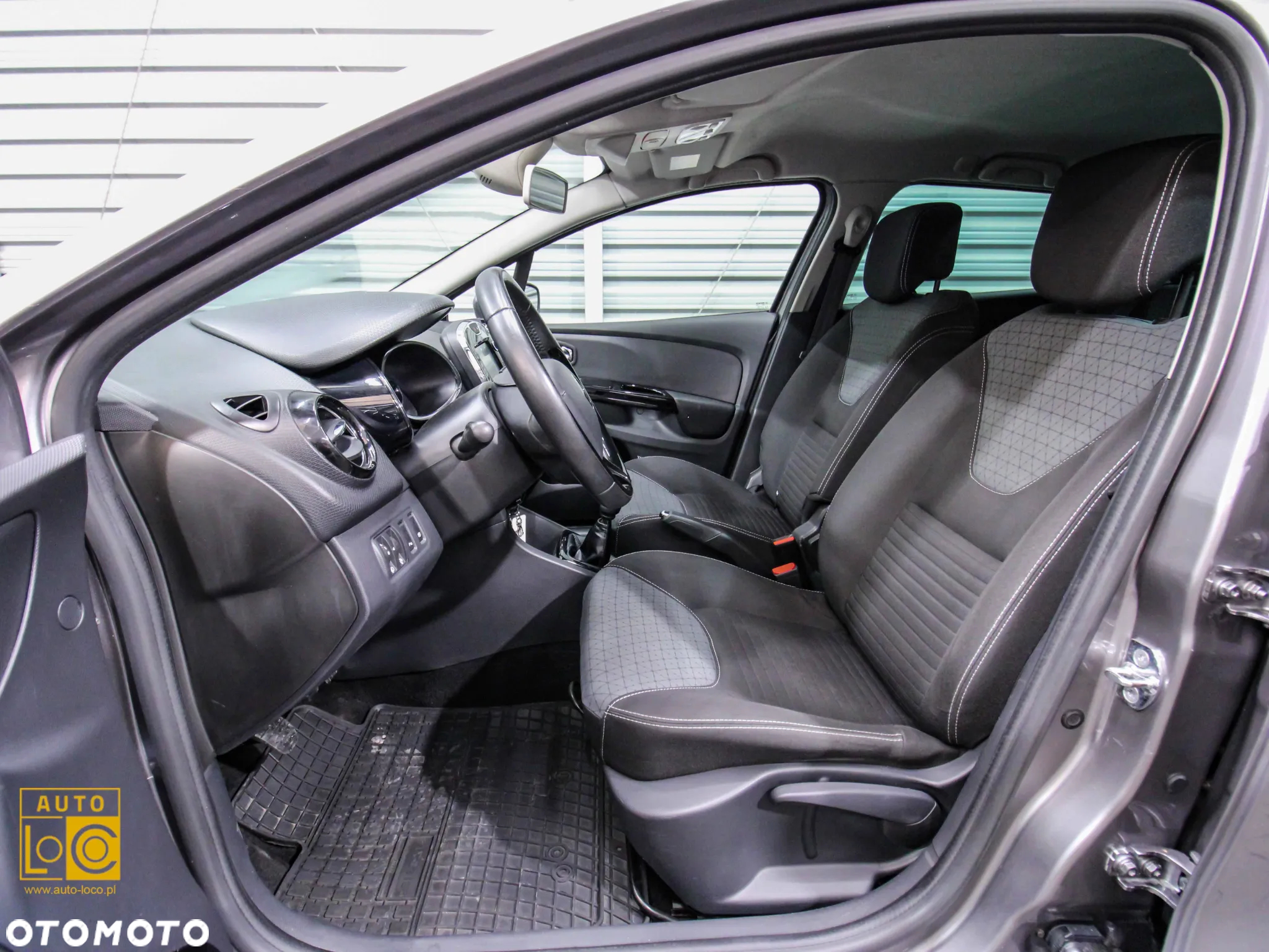 Renault Clio dCi 90 Limited - 12