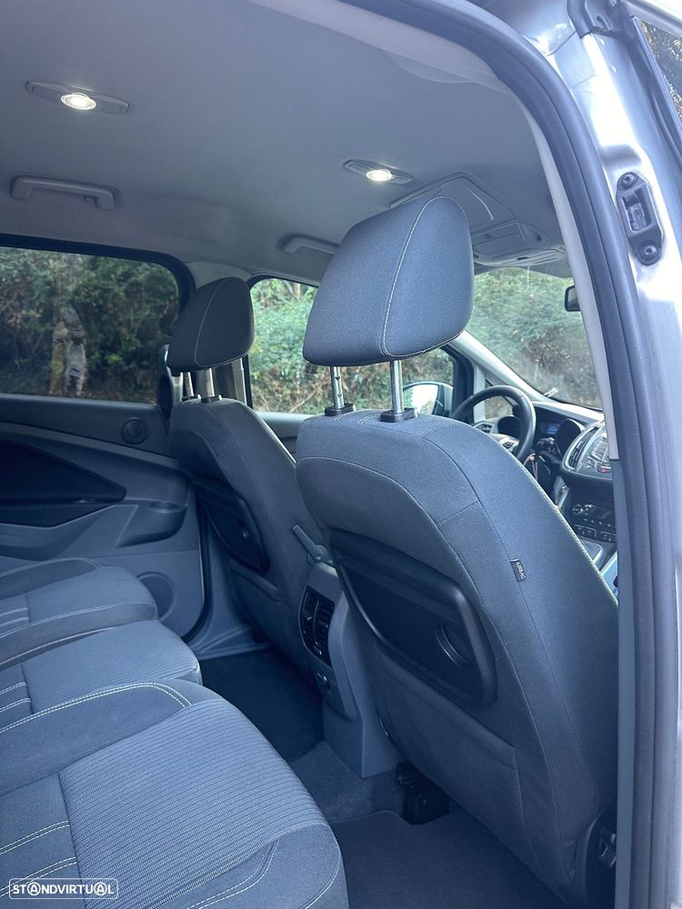 Ford Grand C-Max 1.6 TDCi Titanium - 20