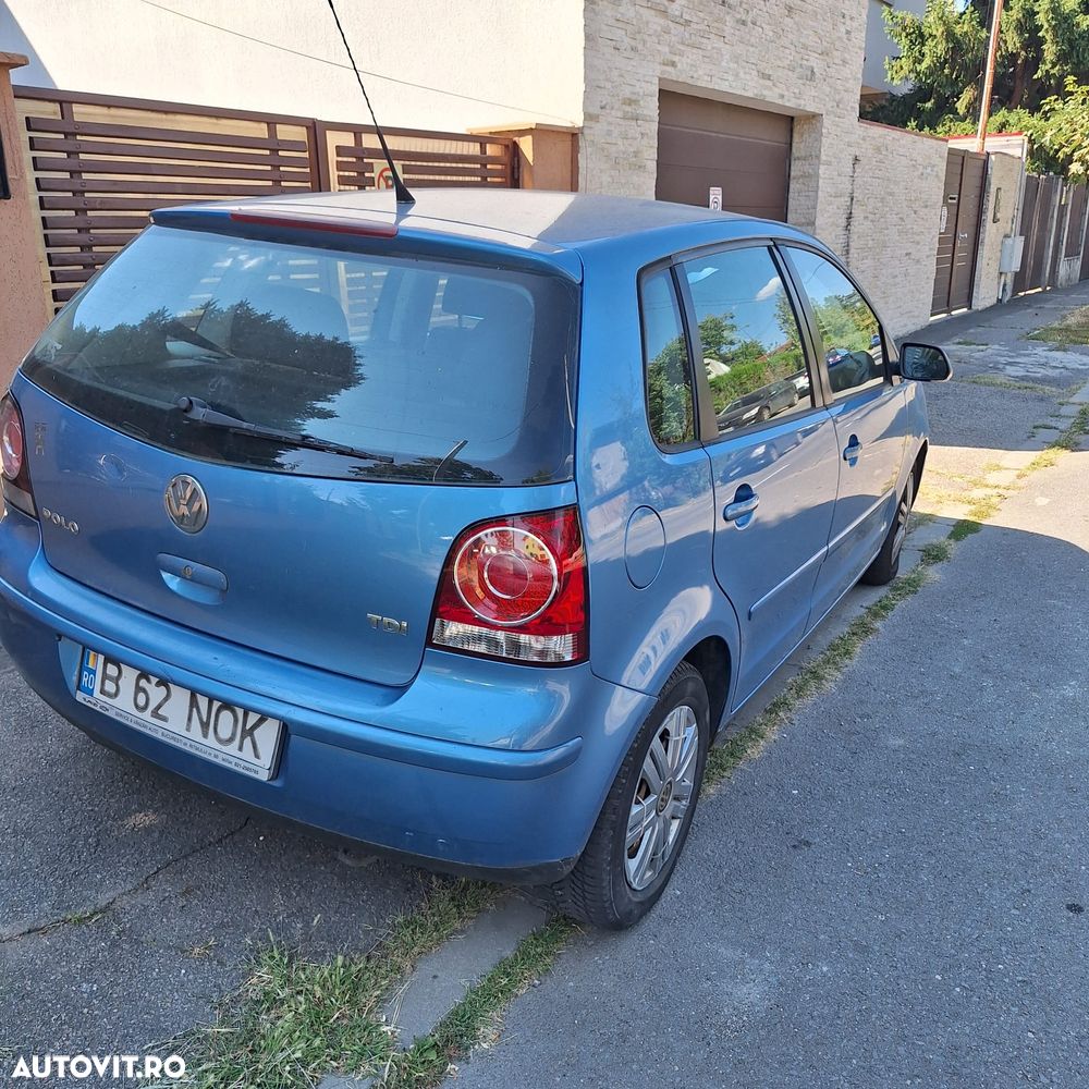 Volkswagen Polo 1.4 TDI Comfortline - 2