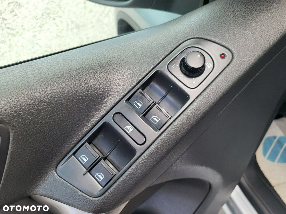 Volkswagen Tiguan - 23