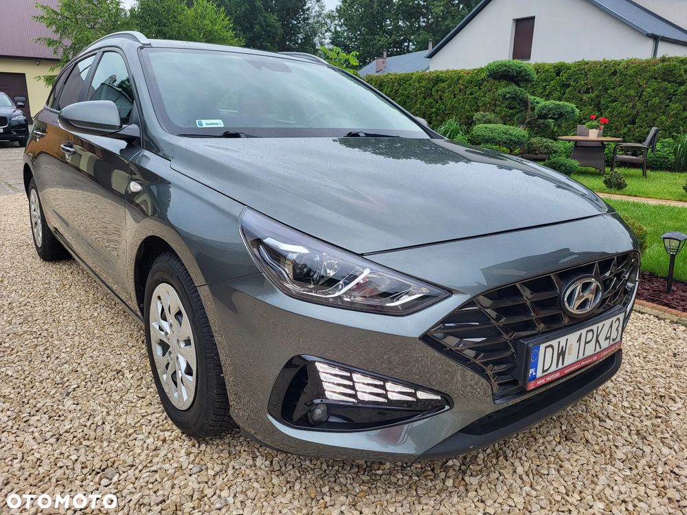 Hyundai i30 1.6 D Classic + - 3