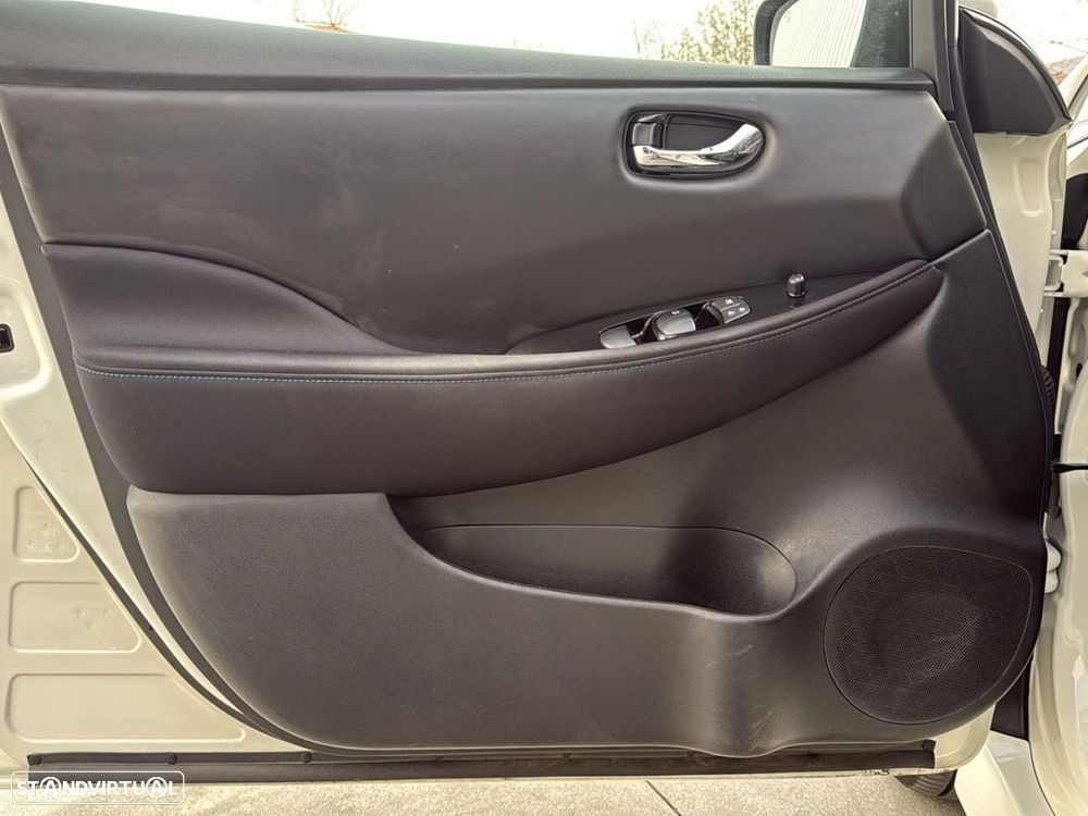 Nissan Leaf Acenta - 20