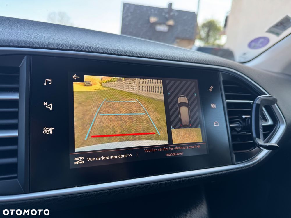 Peugeot 308 PureTech 110 Stop & Start Style - 11