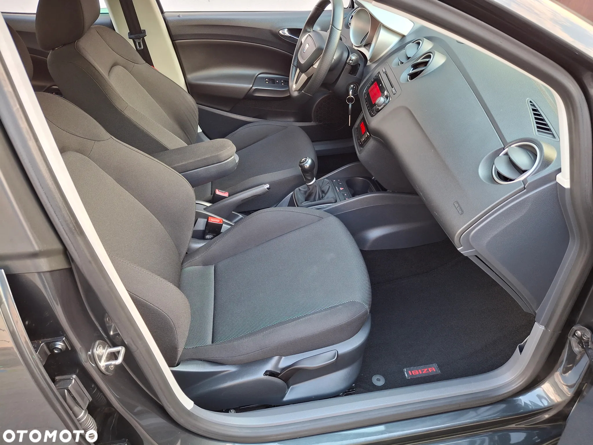 Seat Ibiza 1.4 16V Sport - 9
