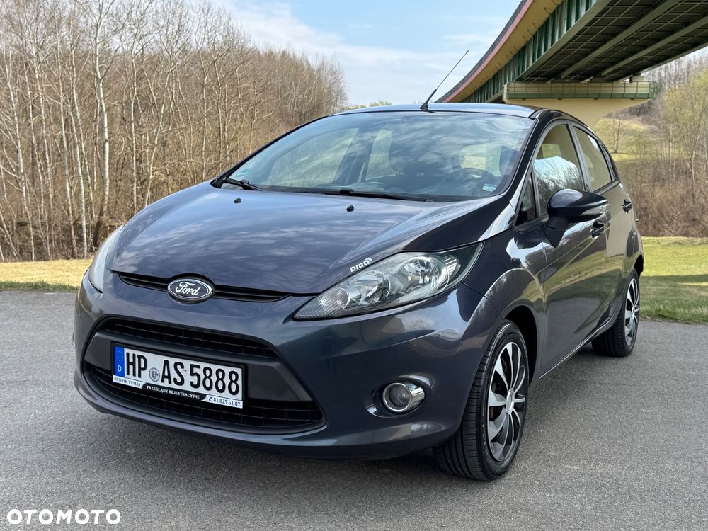 Ford Fiesta - 9