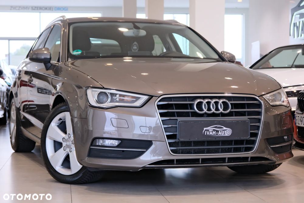 Audi A3 Sportback 1.6 TDI S tronic Ambiente - 1