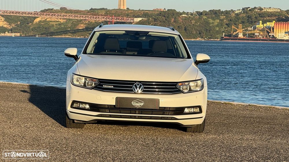 VW Passat Variant 1.6 TDI Highline - 22