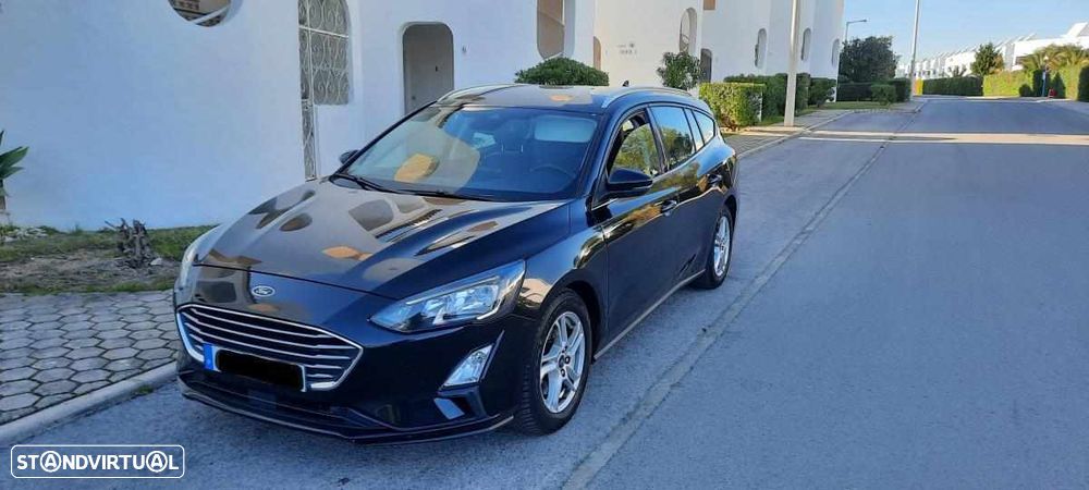 Ford Focus 1.0 EcoBoost Titanium - 4