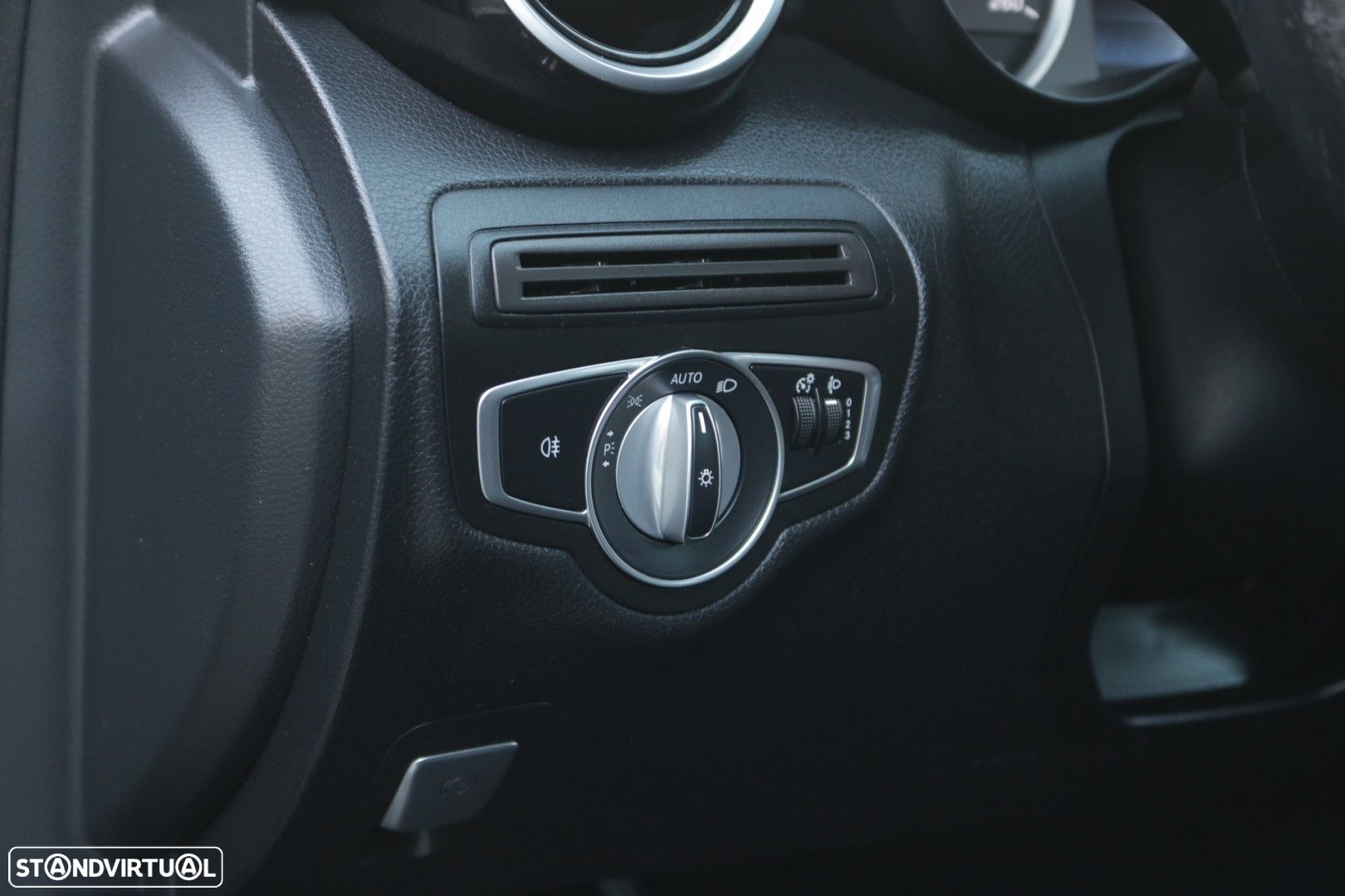 Mercedes-Benz C 200 d Business Solutions - 31