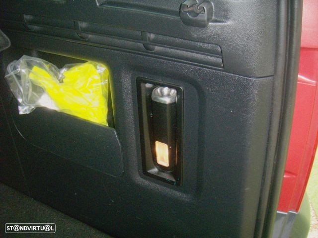 Citroën Berlingo 1.6 HDI FAP Multispace Exclusive - 46