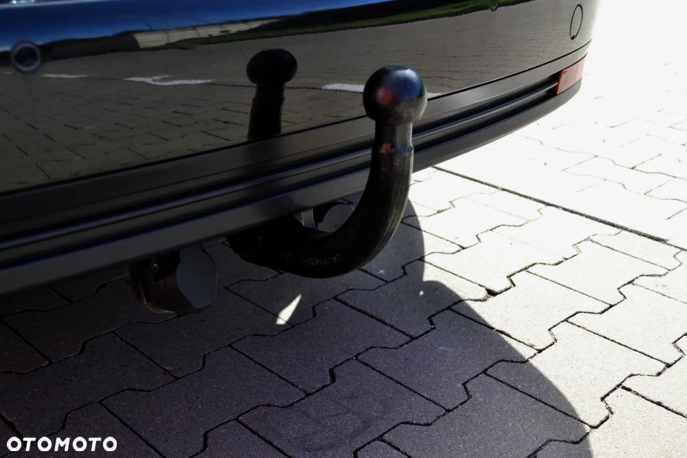 Volkswagen Touran 1.9 TDI DPF DSG Highline - 35
