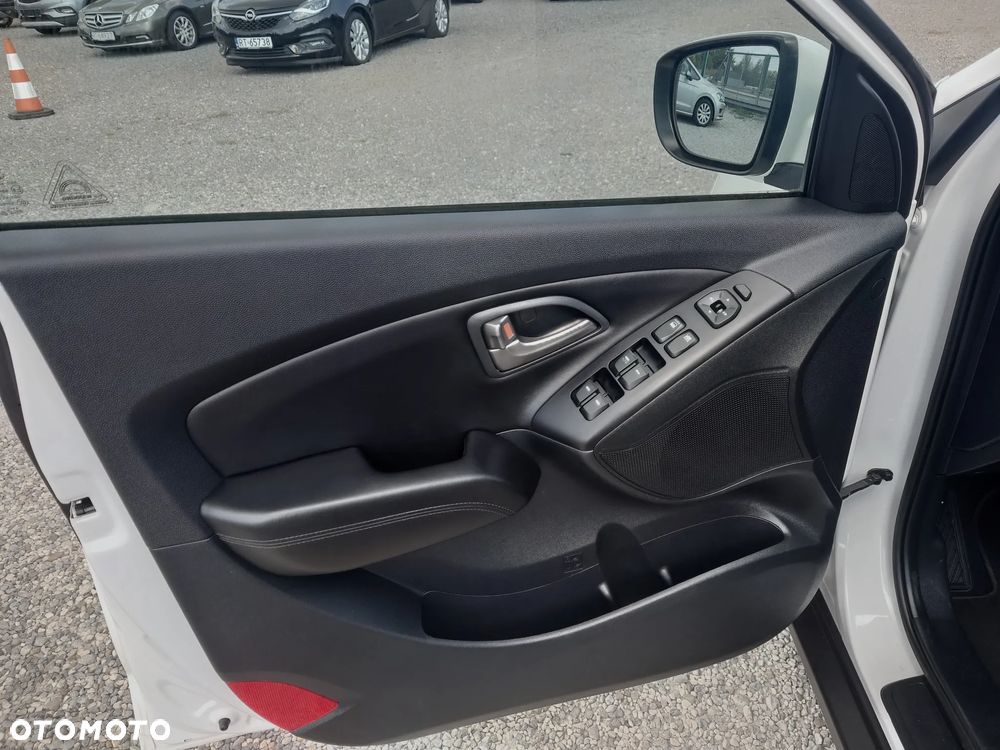 Hyundai ix35 1.7 CRDi 2WD Comfort - 11
