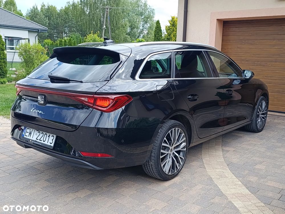 Seat Leon Sportstourer 2.0 TDI Xcellence S&S DSG - 8