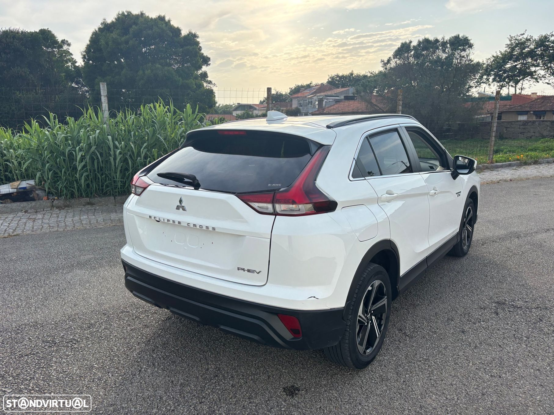 Mitsubishi Eclipse Cross - 4