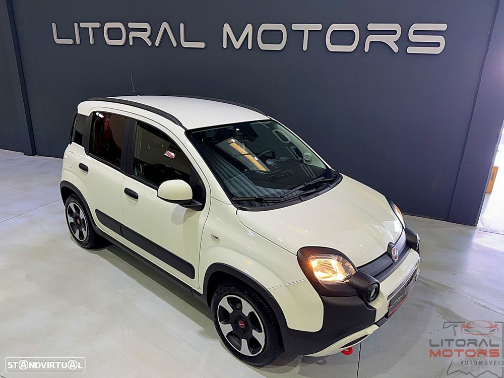 Fiat Panda 1.0 Hybrid City Cross - 2