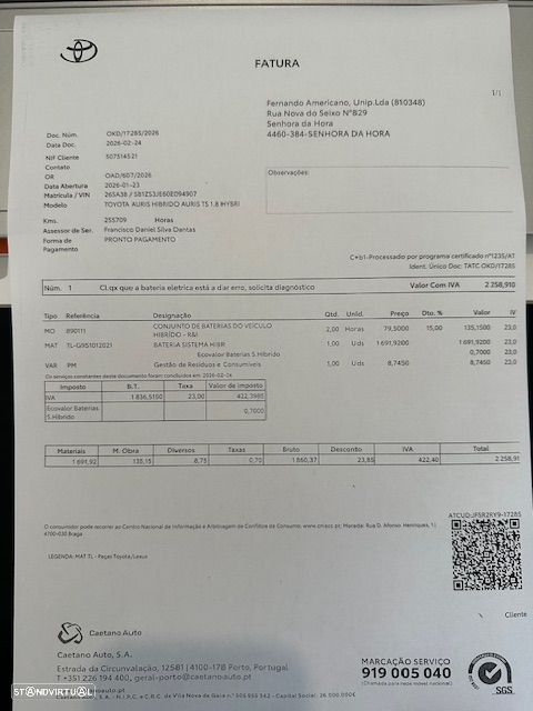 Toyota Auris Touring Sports 1.8 HSD Active - 23