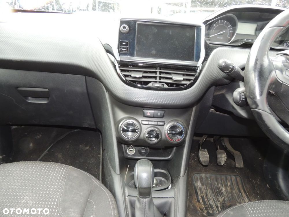 Skrzynia biegów 5 Peugeot 208 lift - 1