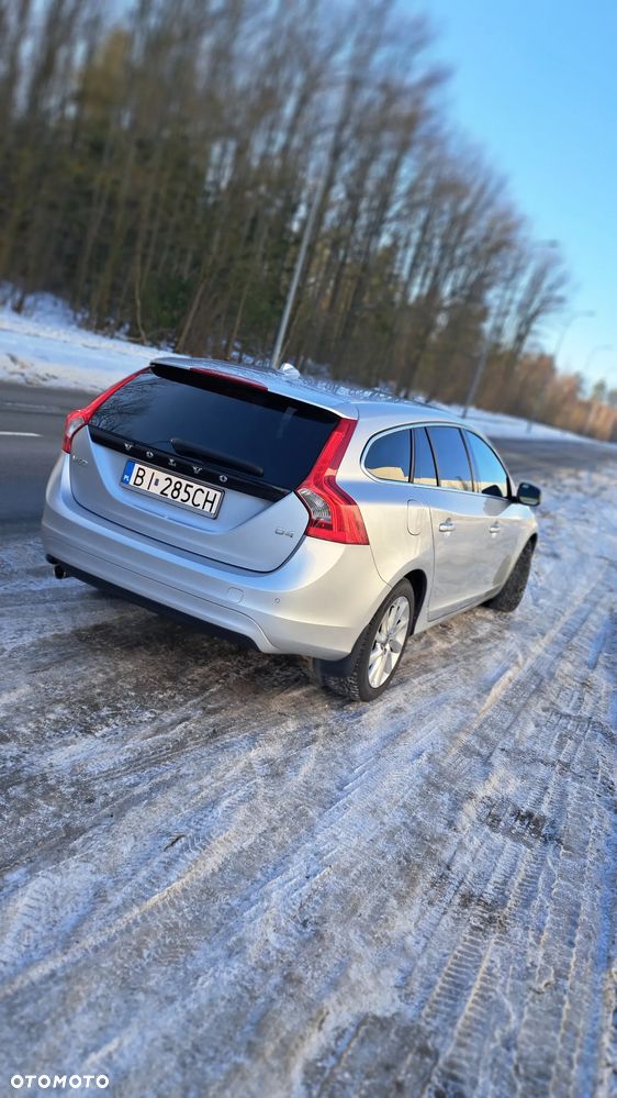 Volvo V60 D4 - 16
