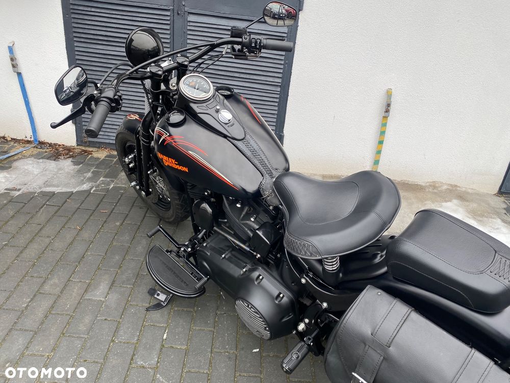 Harley-Davidson Softail Cross Bones - 9