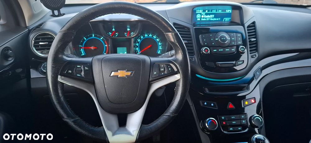 Chevrolet Orlando - 16