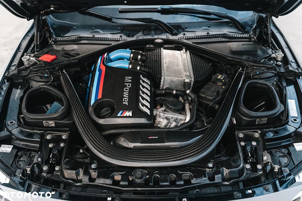 BMW M4 - 10