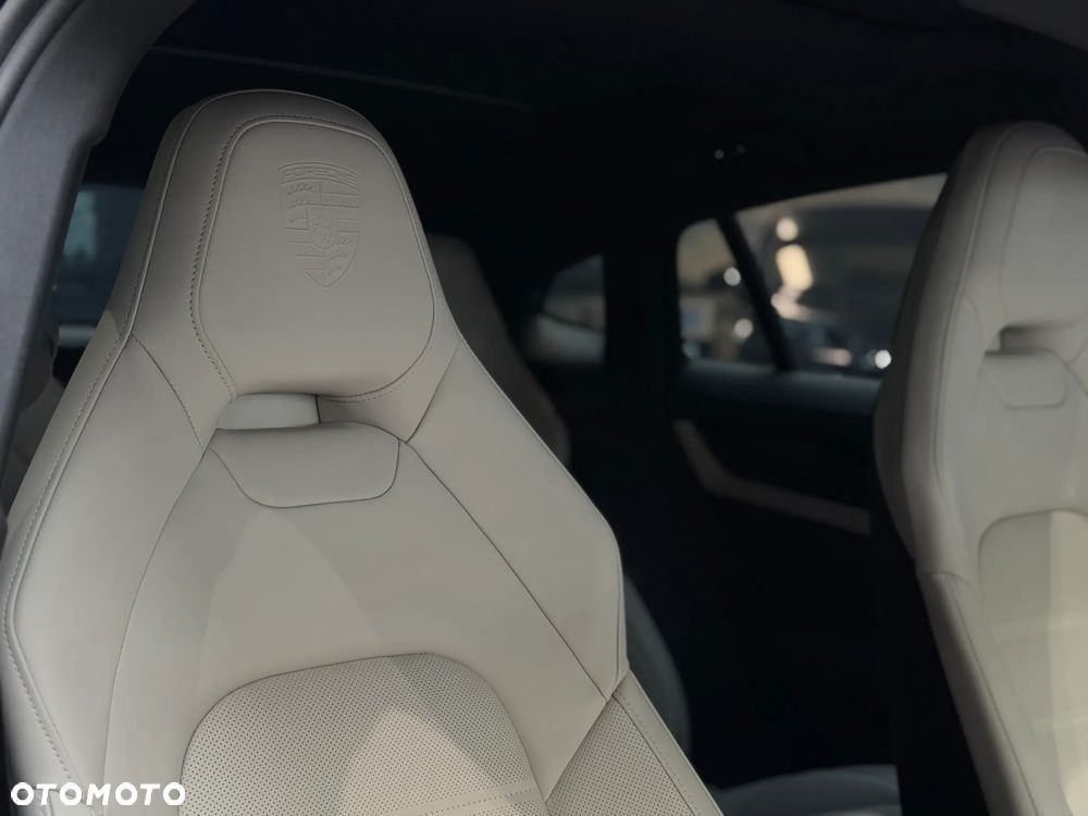 Porsche Panamera 4S E-Hybrid PHEV - 21