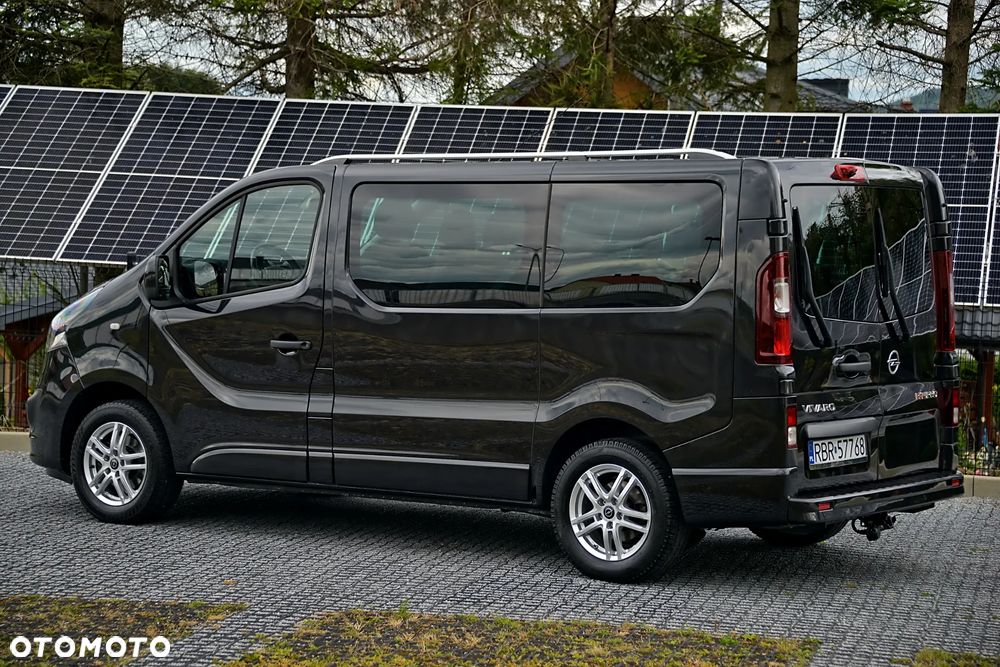 Opel Vivaro - 22