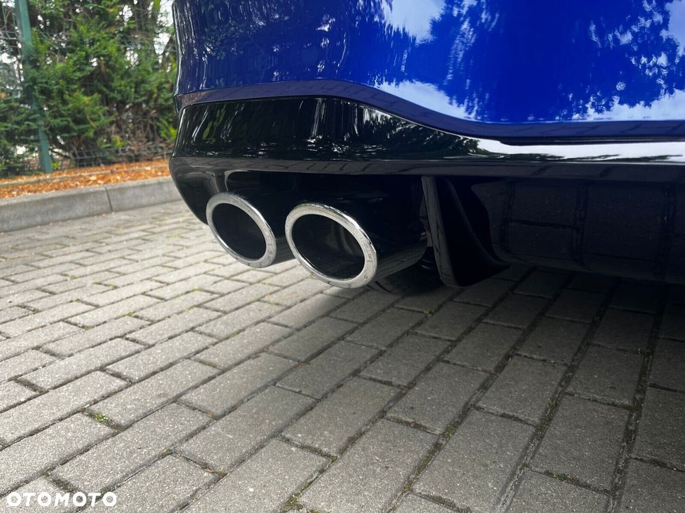 Volkswagen Golf 2.0 TSI 4Motion R DSG - 9