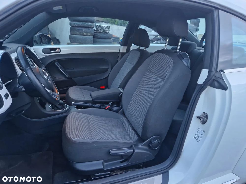 Volkswagen Beetle - 24