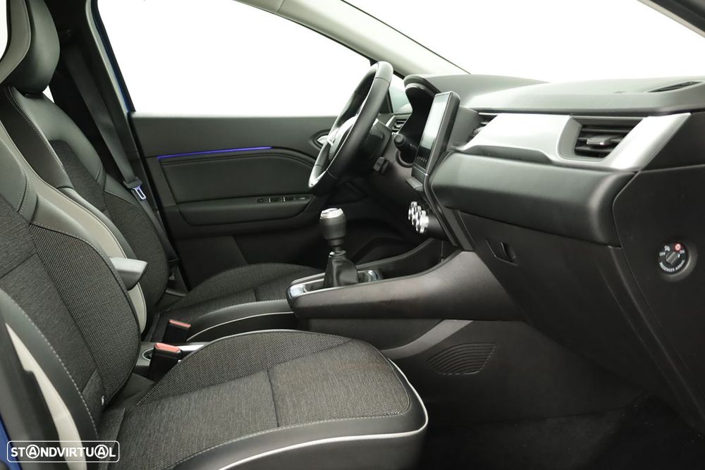 Renault Captur 1.0 TCe Techno Bi-Fuel - 23