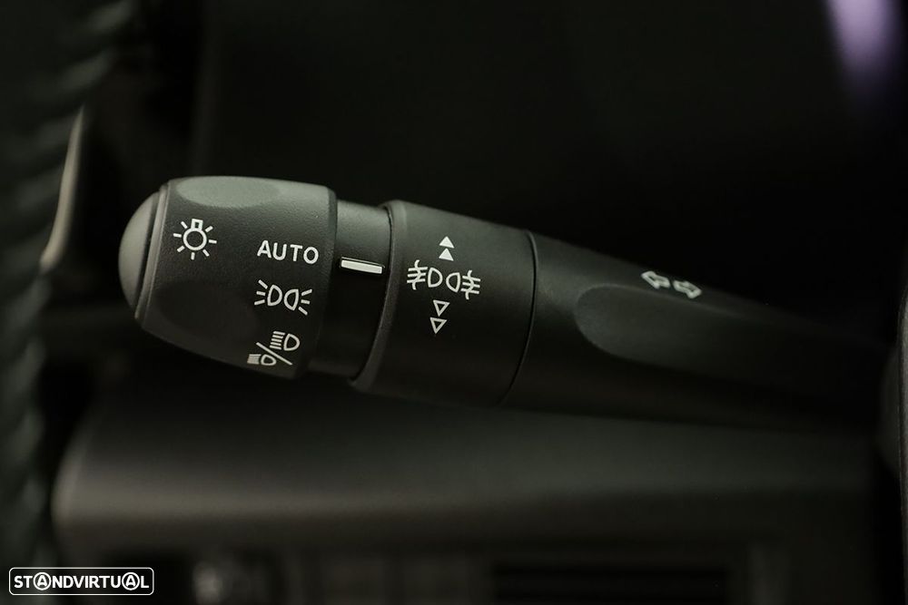 Citroën C4 1.2 PureTech Plus EAT8 - 14