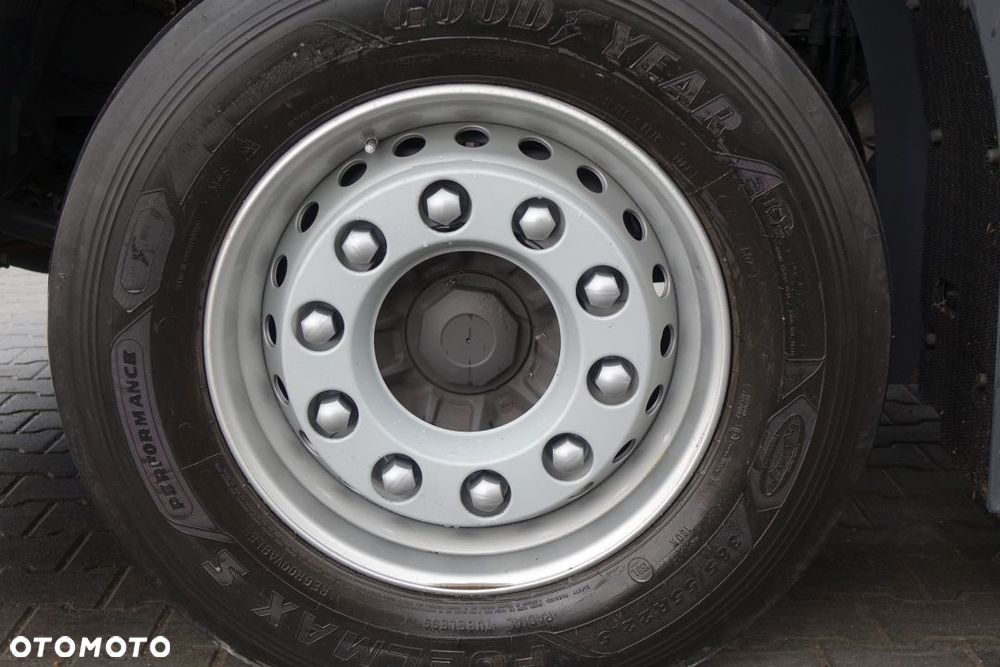 Volvo FH 500 GLOBETROTTER / I-SAVE / STANDARD / AUTOMAT / EURO 6 / KLIMATYZACJA POSTOJOWA / LODÓWKA / LED / NAVI / 2 ZBIORNIKI - 11