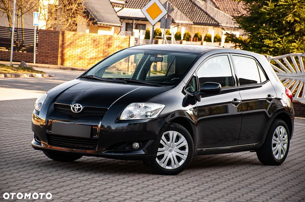Toyota Auris 1.6 VVT-i Executive - 14