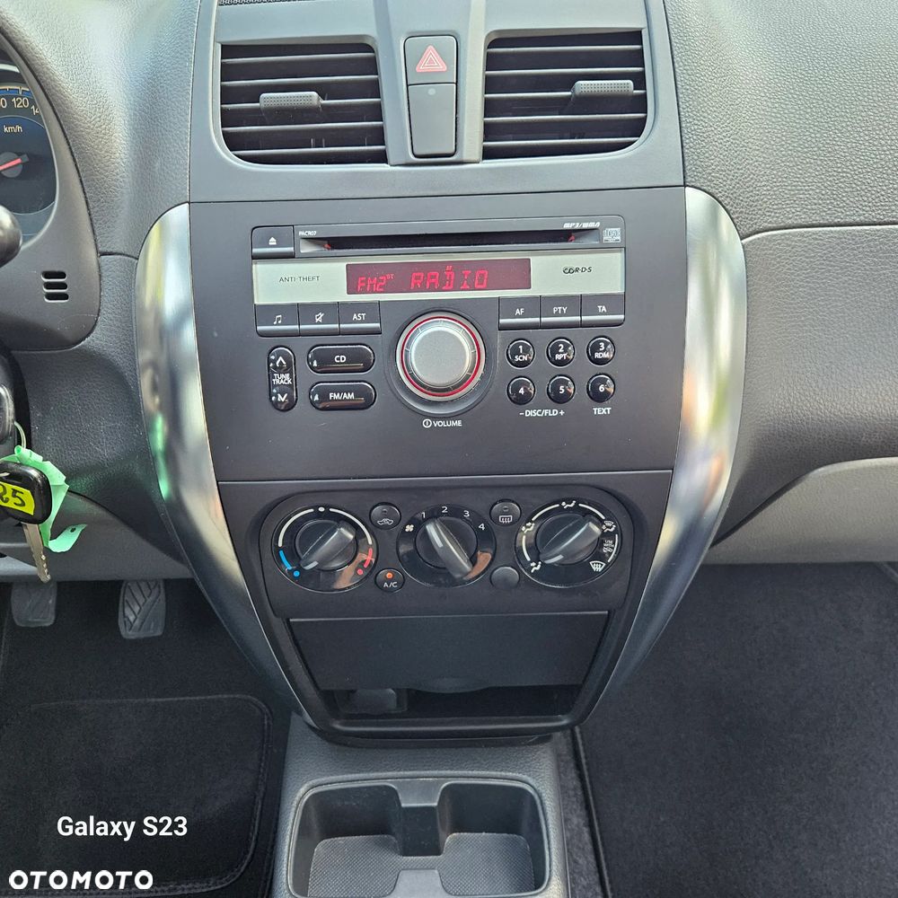 Suzuki SX4 1.6 VVT 4x2 Comfort - 27