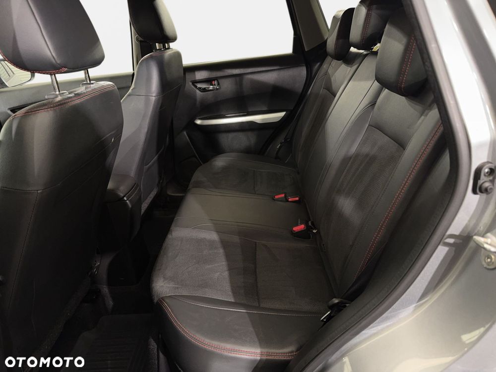 Suzuki Vitara - 13