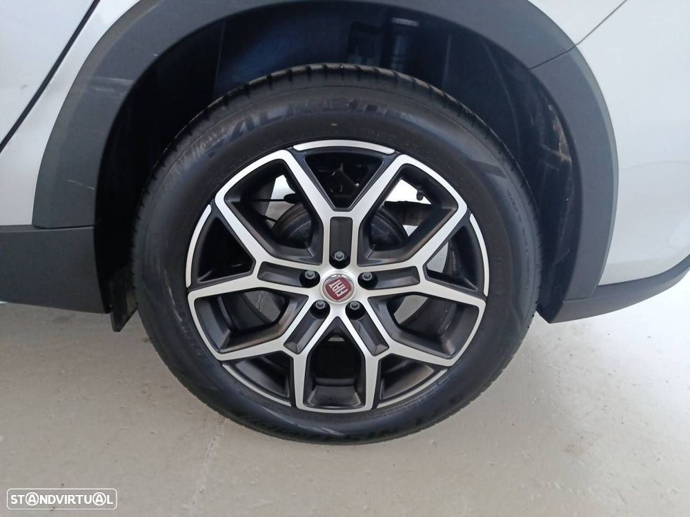 Fiat Tipo Cross - 11