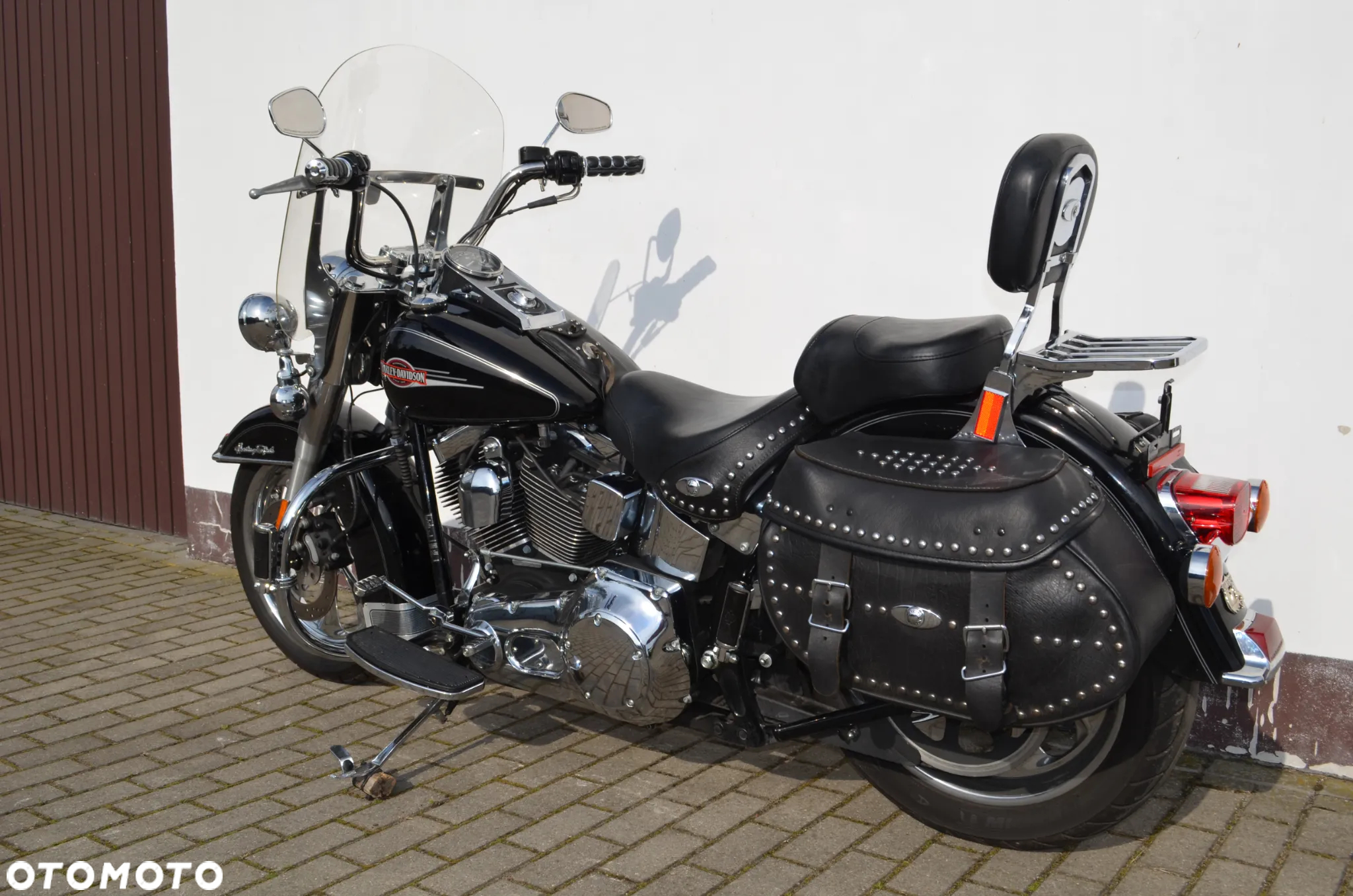 Harley-Davidson Softail Heritage Classic - 28