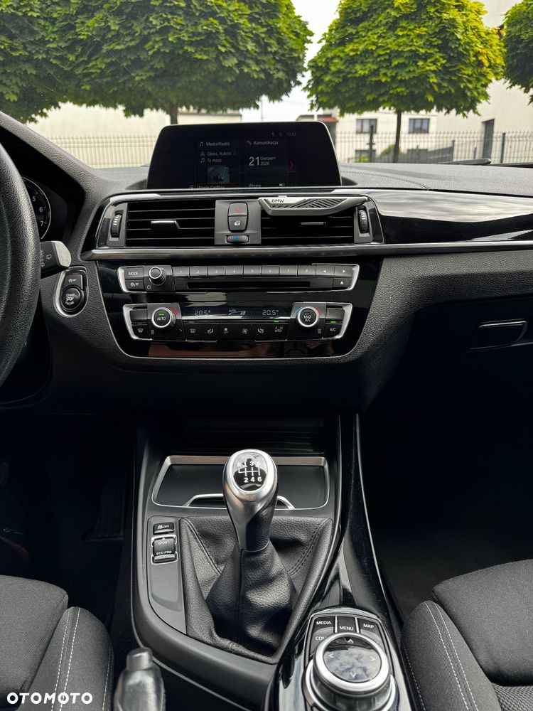 BMW Seria 1 116i Sport Line - 16