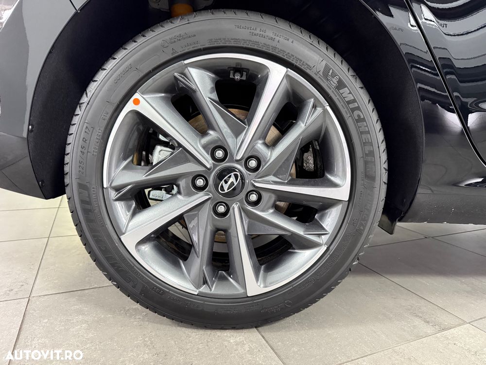 Hyundai i30 Fastback 1.5 T-GDI 140CP 7DCT MHEV Exclusive - 25