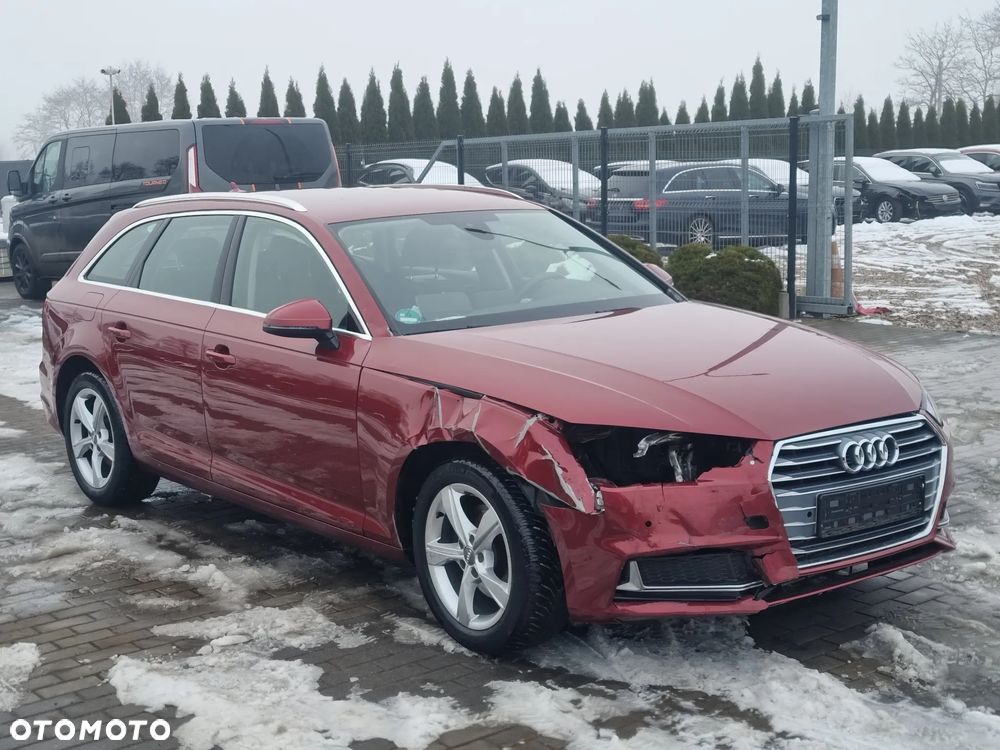 Audi A4 Avant 40 TFSI S tronic sport - 2