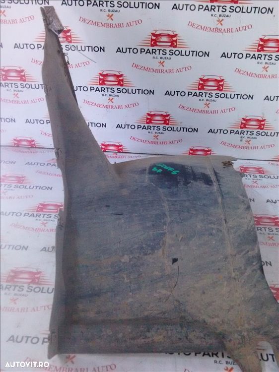 aparatoare noroi dreapta fata volkswagen golf 5 1.6b 8v an fabr. 2005 - 1