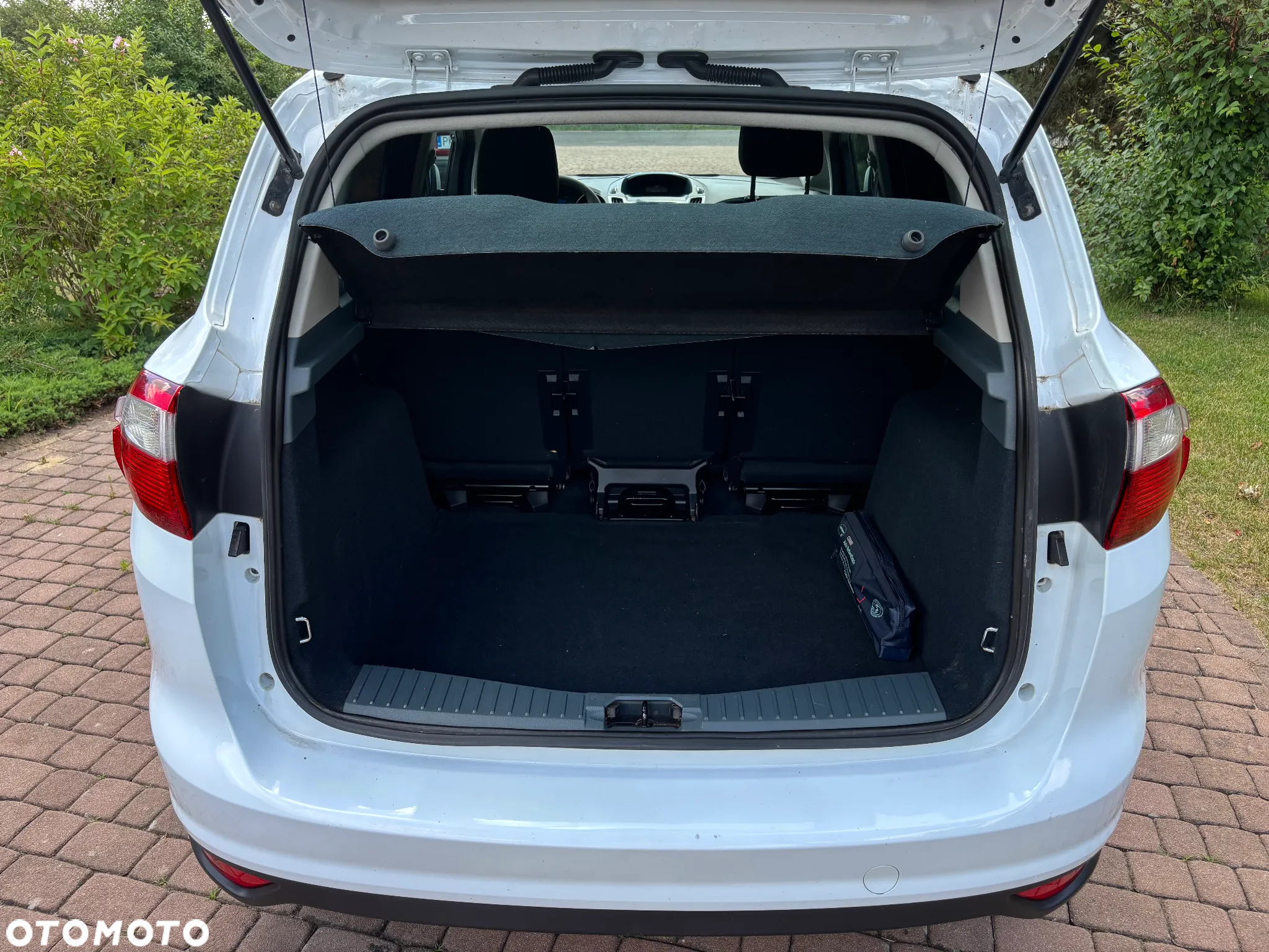 Ford C-MAX 1.6 Ti-VCT SYNC Edition - 25