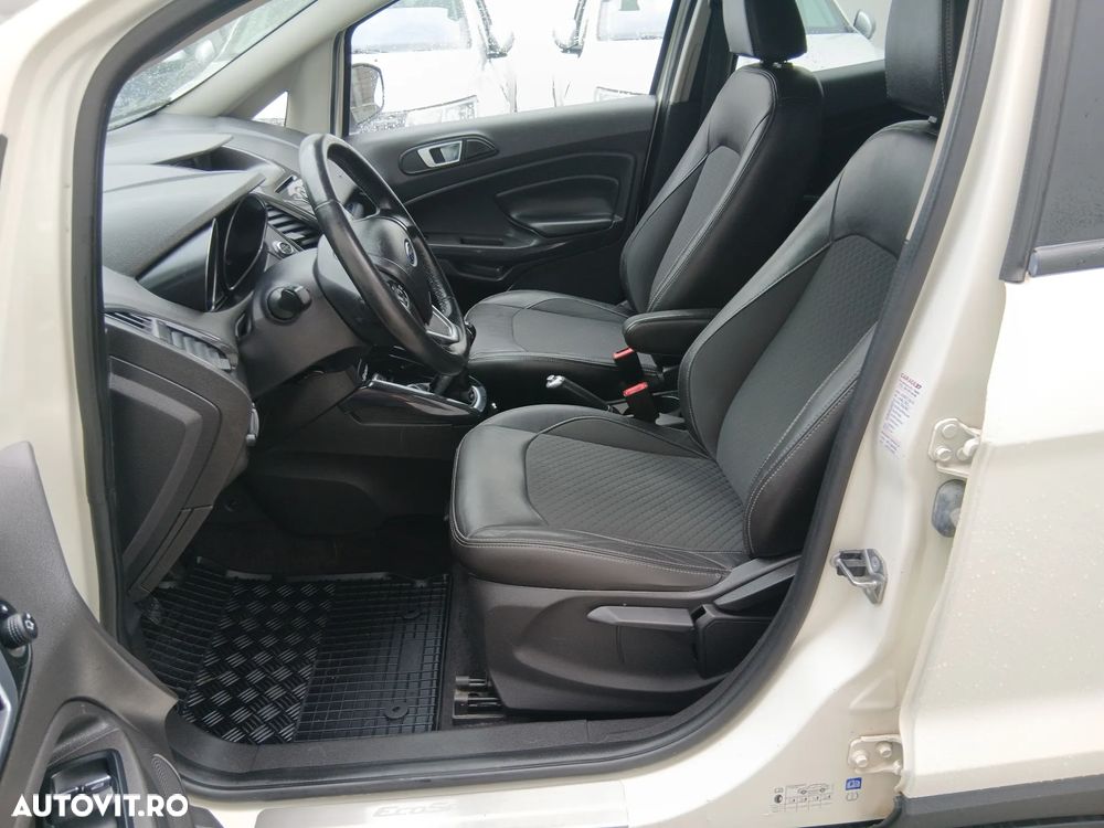 Ford EcoSport 1.5 TDCi Titanium - 11
