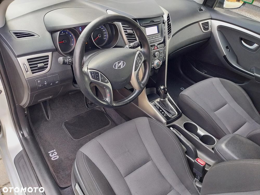 Hyundai i30 1.6 Automatik Style - 17