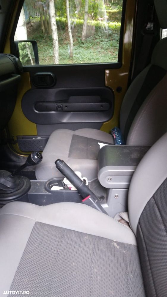 Jeep Wrangler 2.8 CRD DPF Sport - 5
