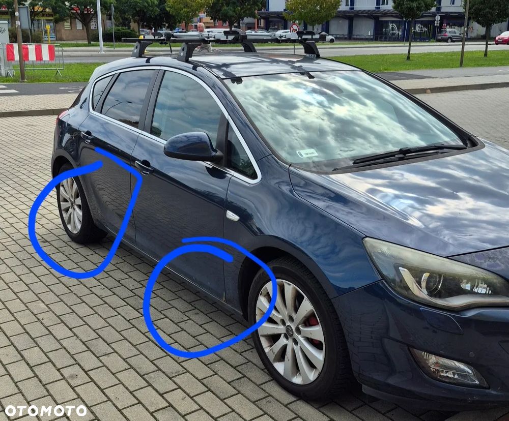 Opel Astra 1.4 T Cosmo - 11