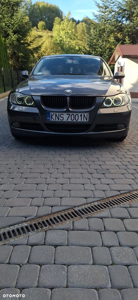 BMW Seria 3 320d - 4