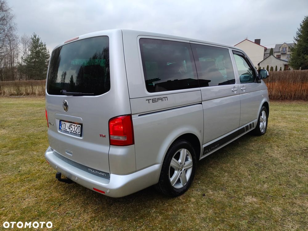 Volkswagen Multivan - 3