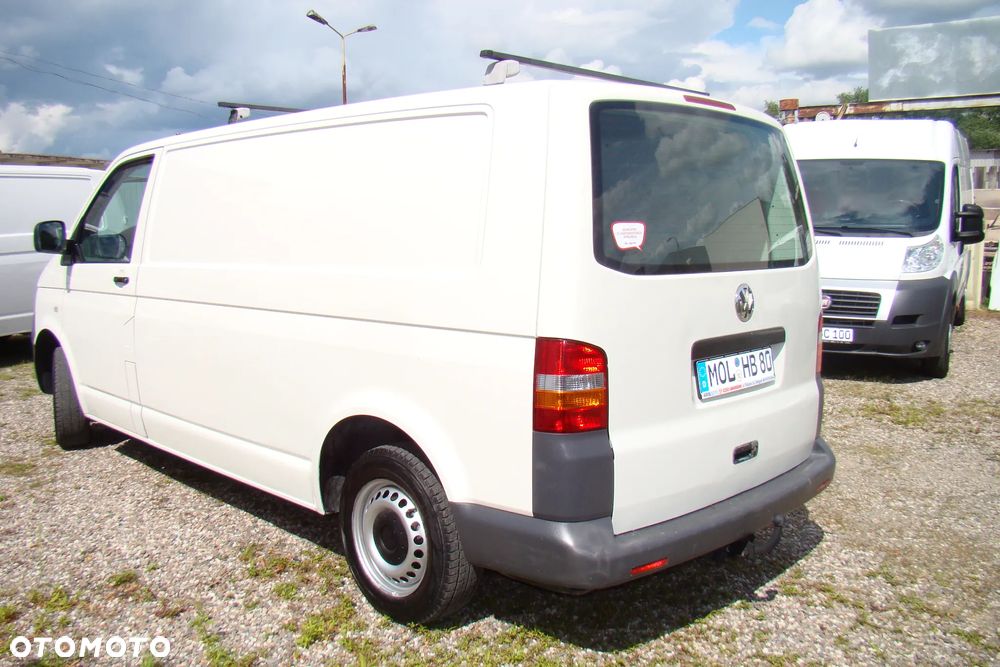 Volkswagen Transporter - 4
